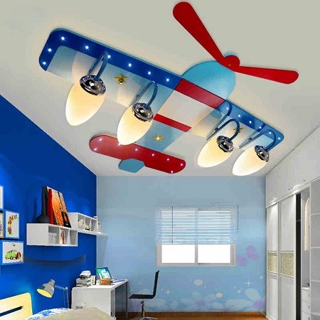 Lustre LED pentru camera copii