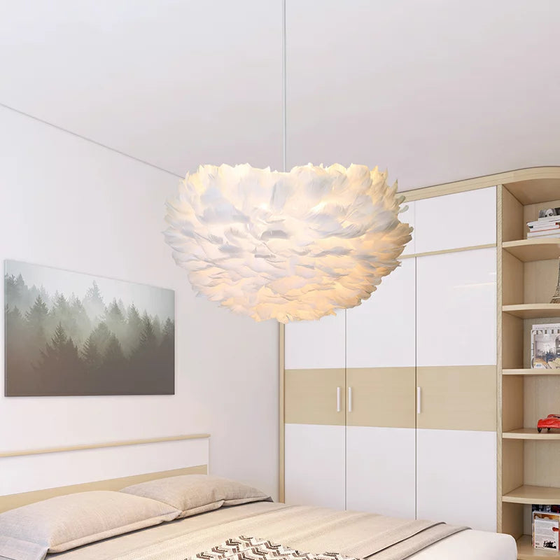 Lustra Luxury Feather Cloud