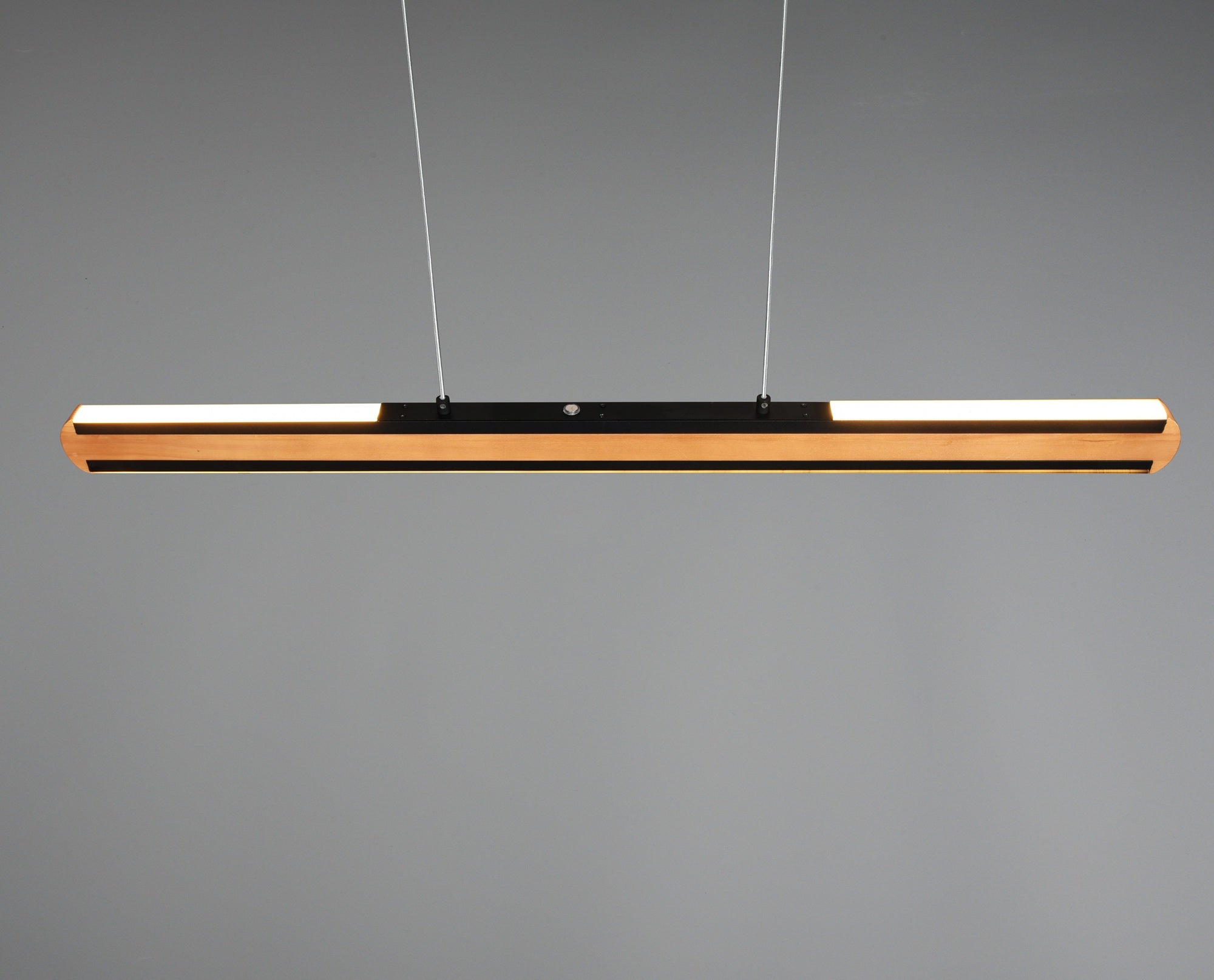 Lustra LED Suspendata DEACON Wood Echivalent 500W