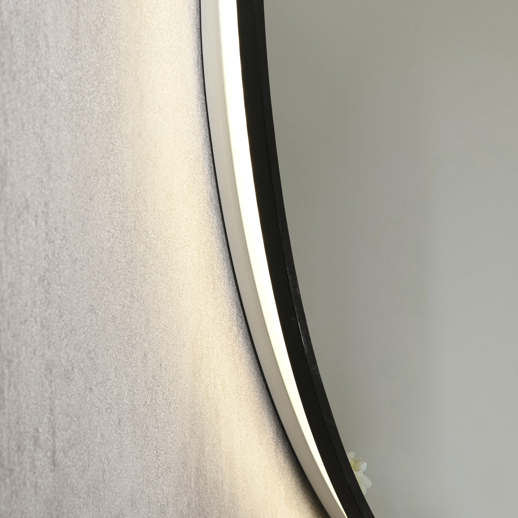 Oglinda LED INFINITY 60x85CM Slim Black Senzor Miscare