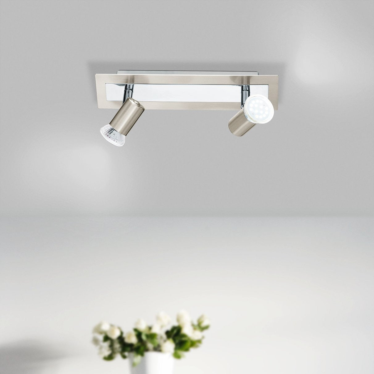 Lustra Rotello Silver cu 2 Spoturi Reglabile