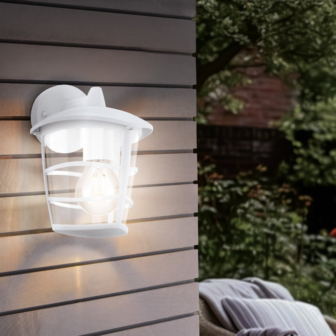 Aplica Exterior Aloria White 1xE27 Eglo IP44 Resigilat R2
