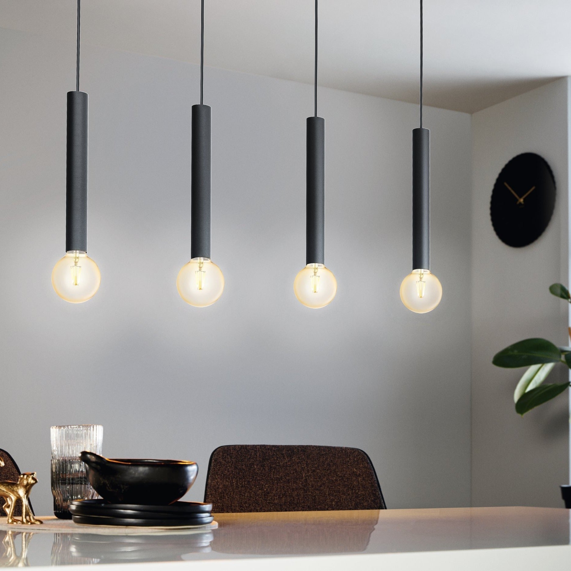 Lustra Suspendată CORTENOVA Black 110CM