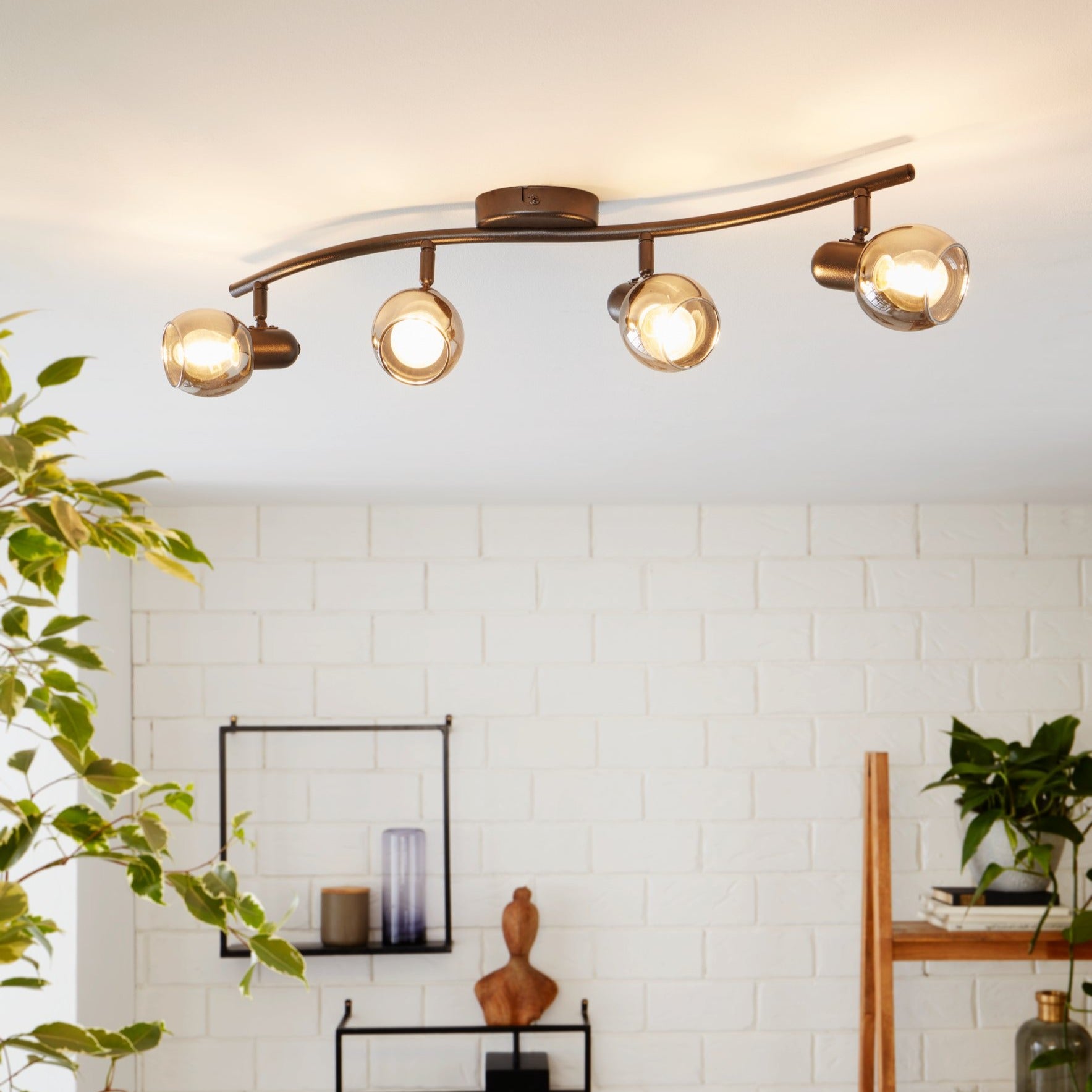 Lustra Cu 4 Spoturi Reglabile Black POLLICA 64CM