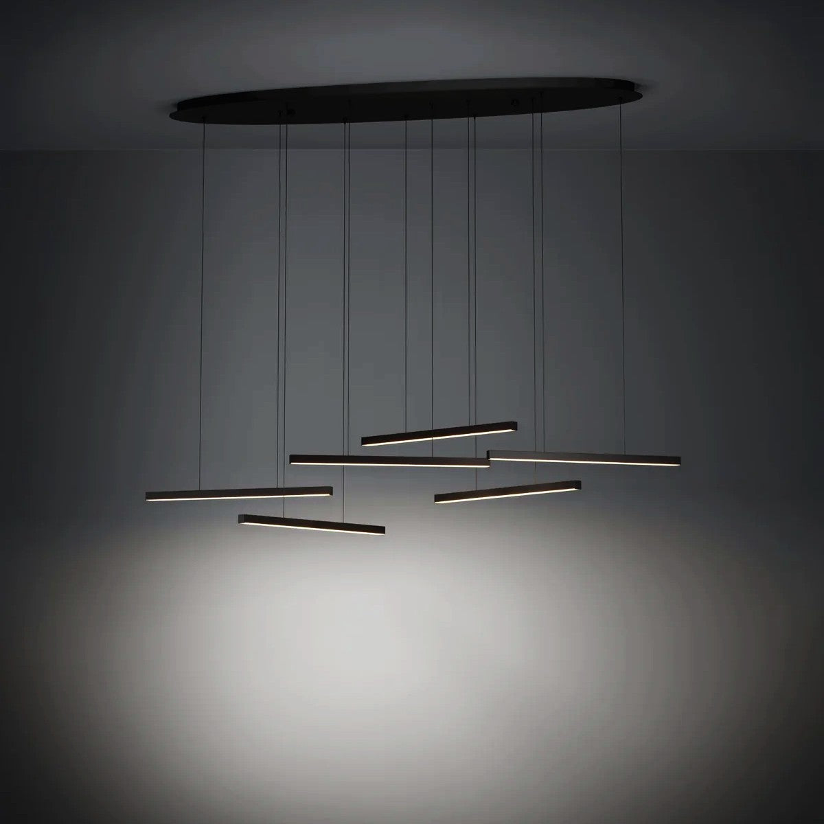 Lustra LED Suspendata Lines Black Echivalent 600W Eglo 39915