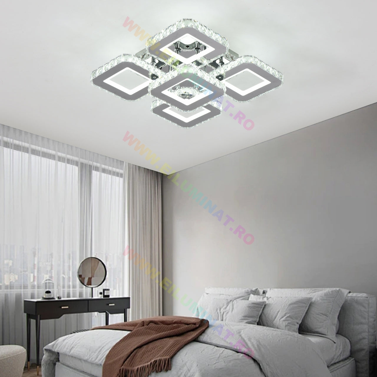 Lustra LED 4+1 SQUARE RGB Cristal Telecomanda Echivalent 600W