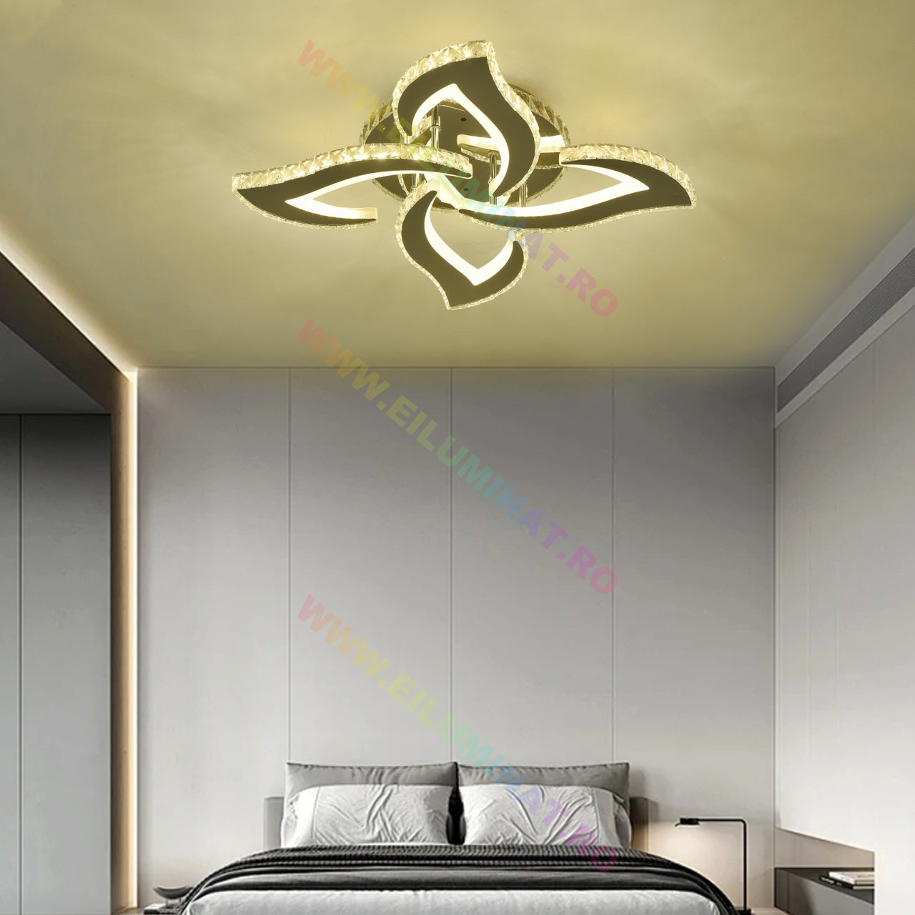 Lustra LED Mini Camelia Cristal RGB Telecomanda Echivalent 400W