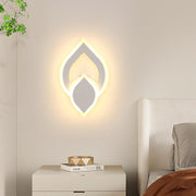 Aplica LED 32W Perete Petala Echivalent 150W