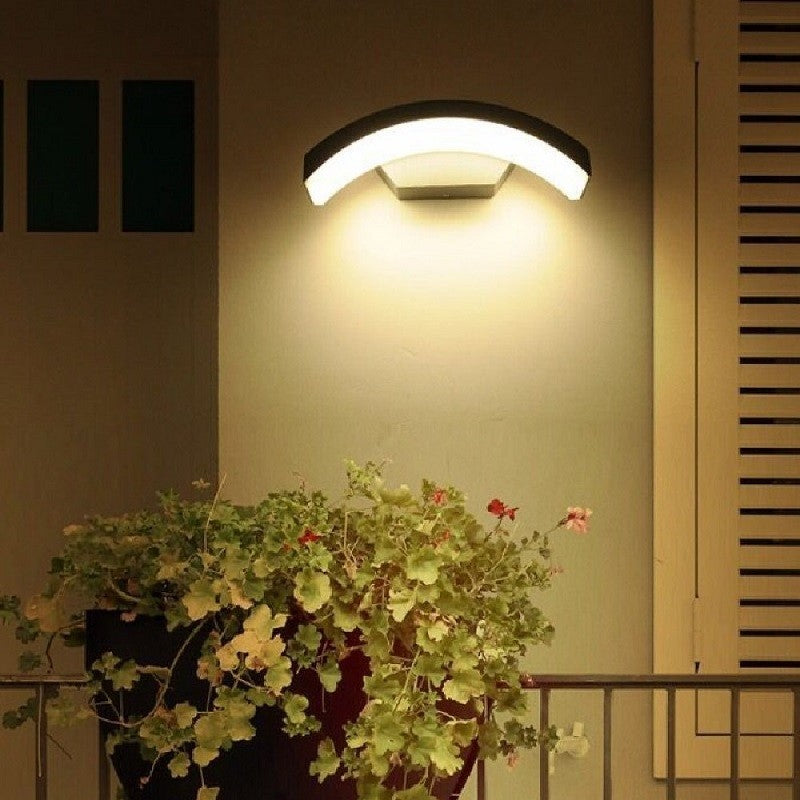 Aplica LED Exterior HELIOS 18W Neagra