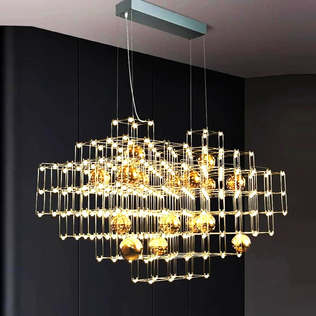 Lustra LED Suspendata Luxury MAGNUS HEART