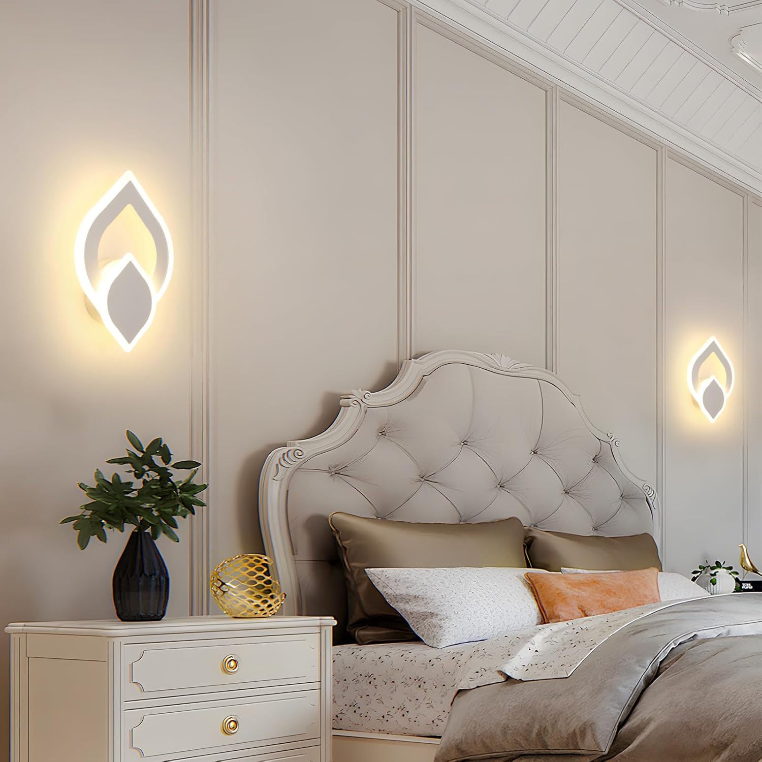 Aplica LED 32W Perete Petala Echivalent 150W