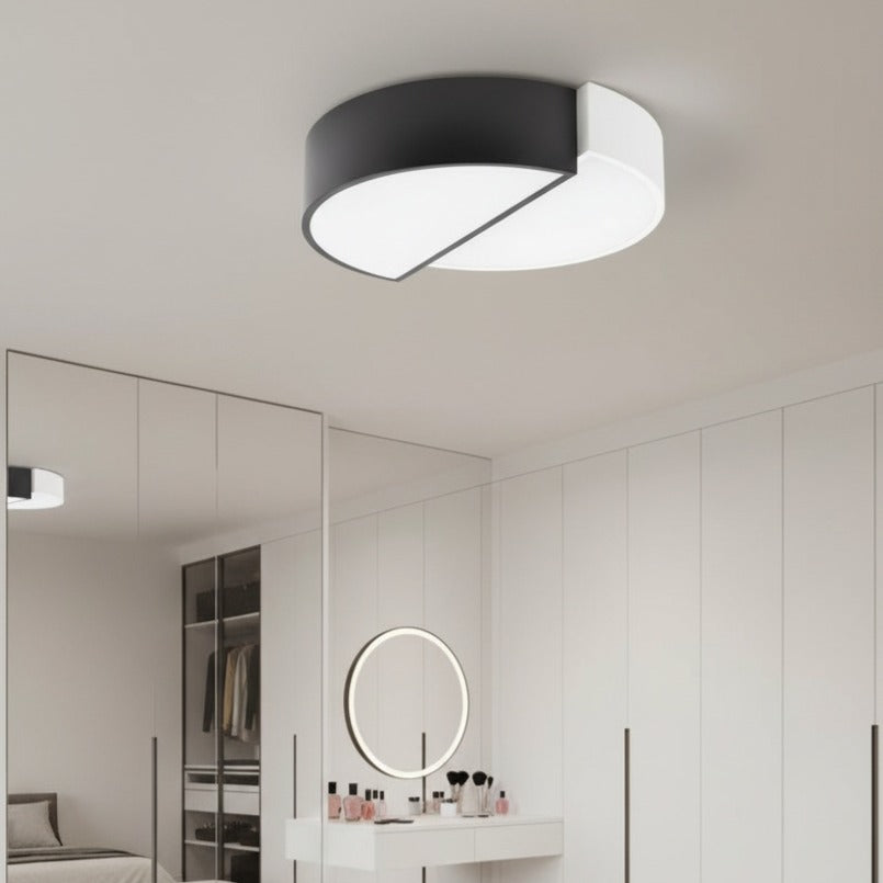 Lustra LED Half White & Black 42CM Echivalent 200W