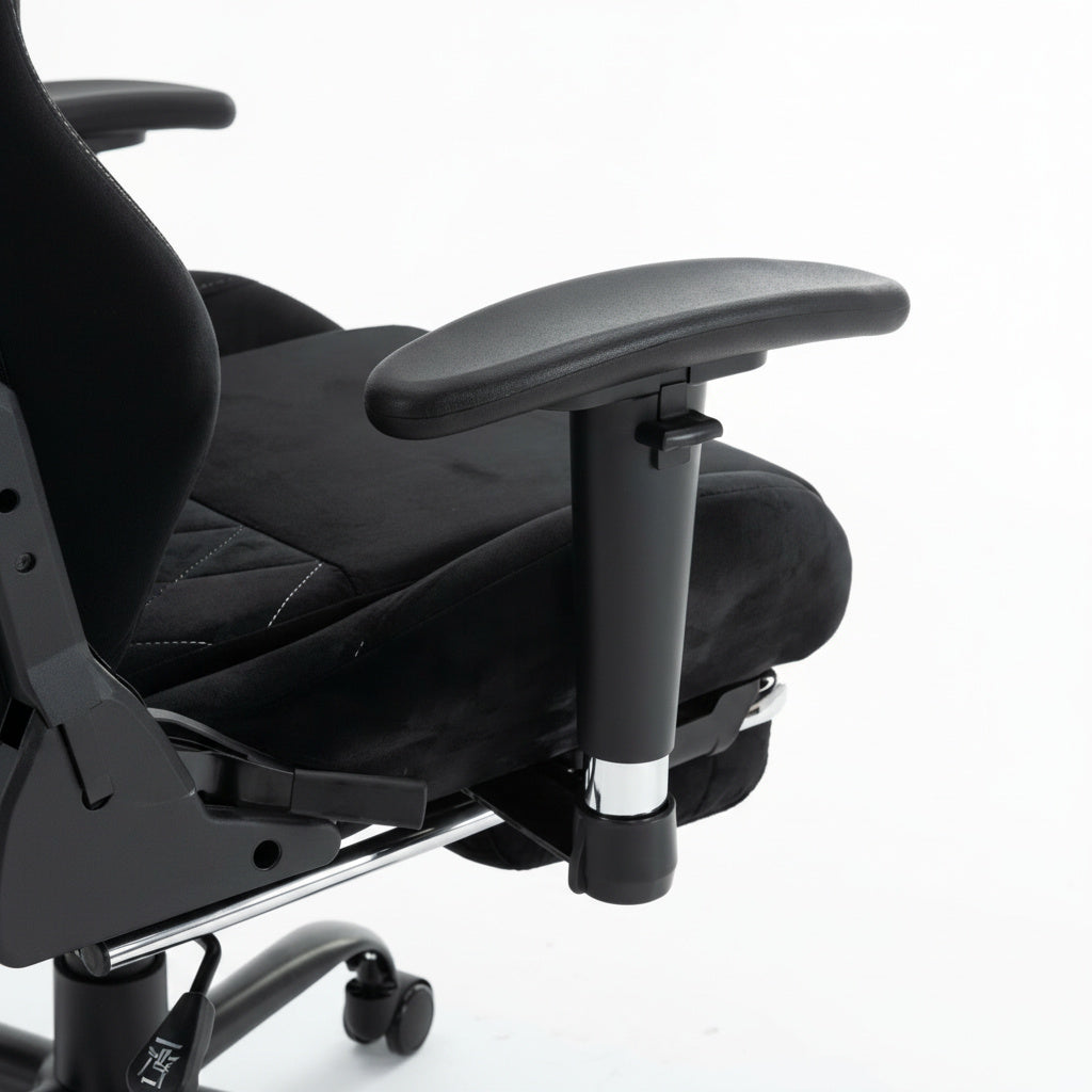 Scaun de Gaming Reglabil Professional WF-613 Black cu Suport Picioare