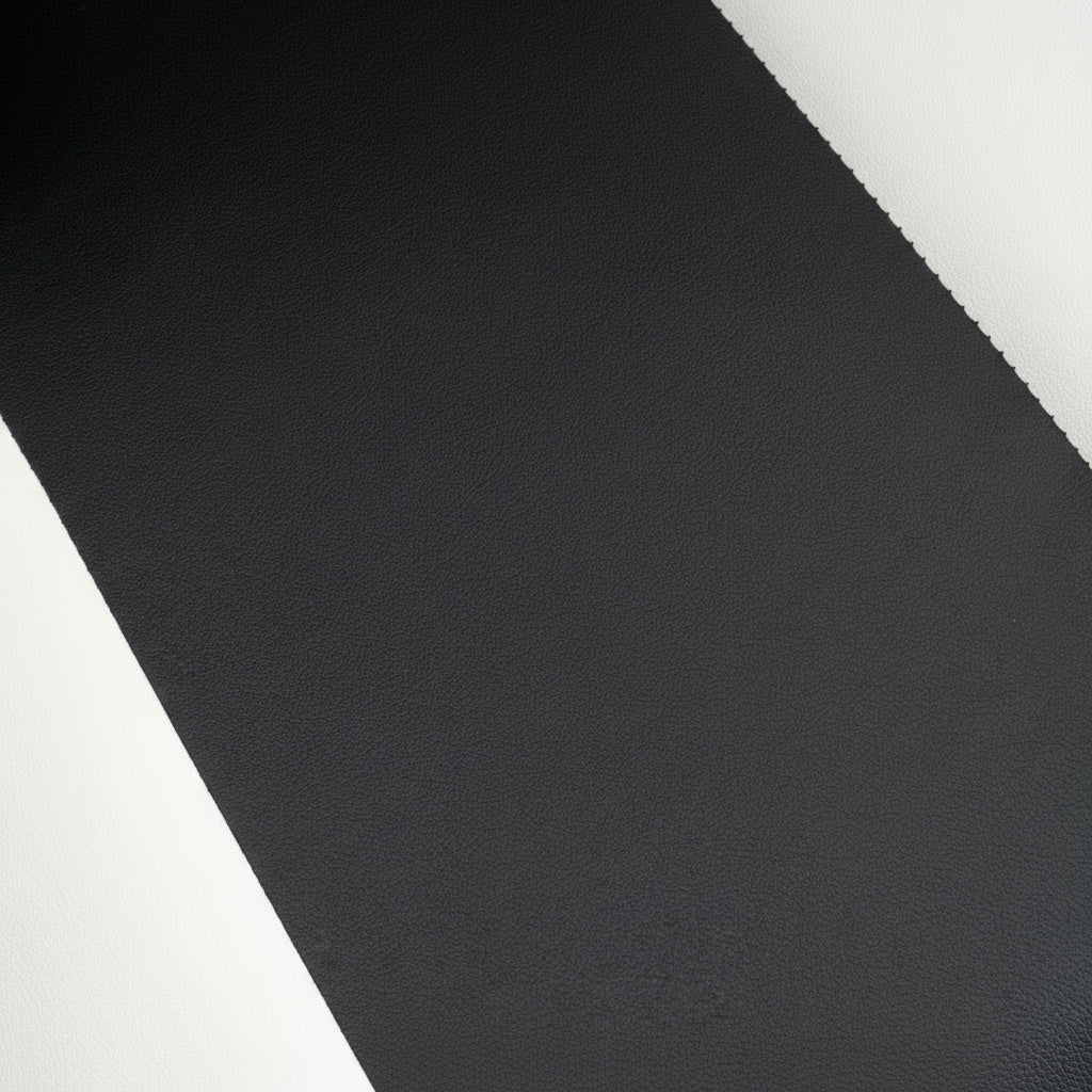 Scaun de Gaming Reglabil Professional WF-6028 Black & White cu Suport Picioare