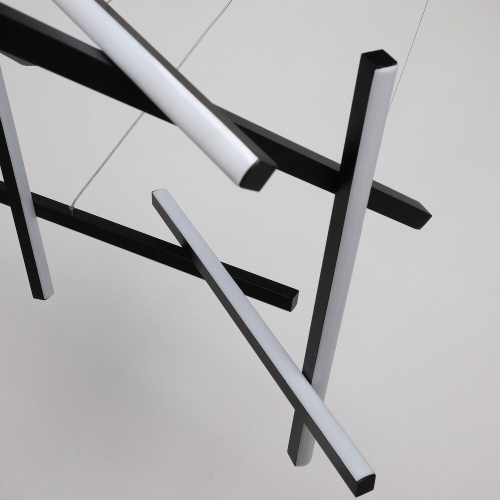 Lustra LED Suspendata LINNES Black Telecomanda Echivalent 500W