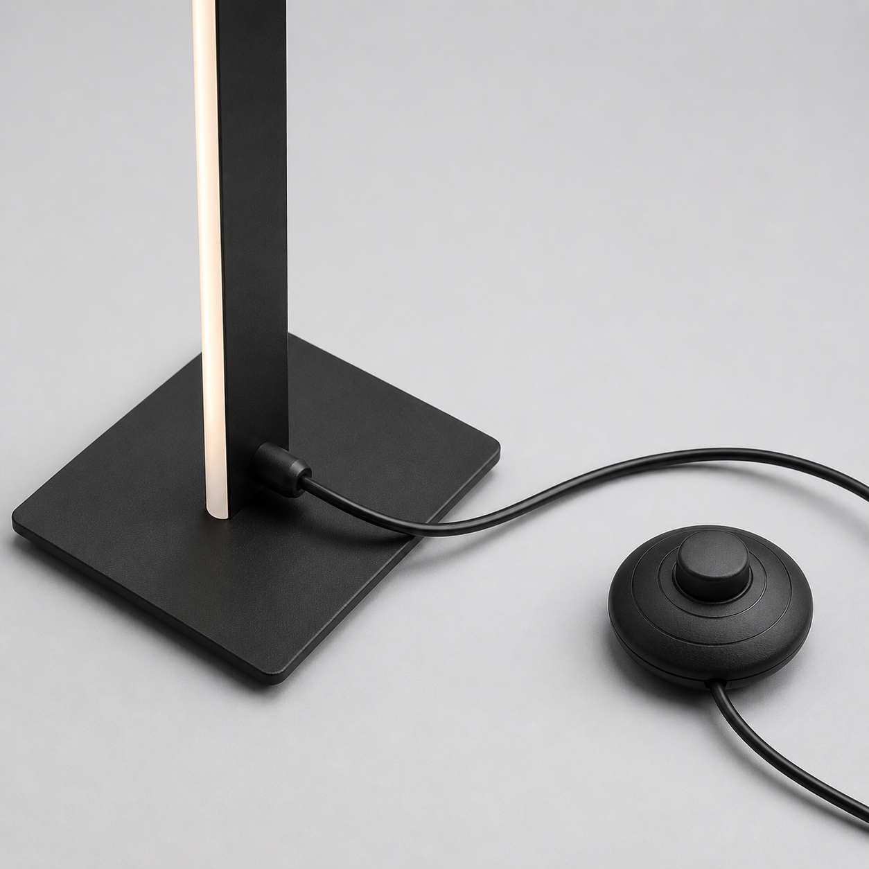 Lampadar Modern LED Premium Black OMIRA 130CM