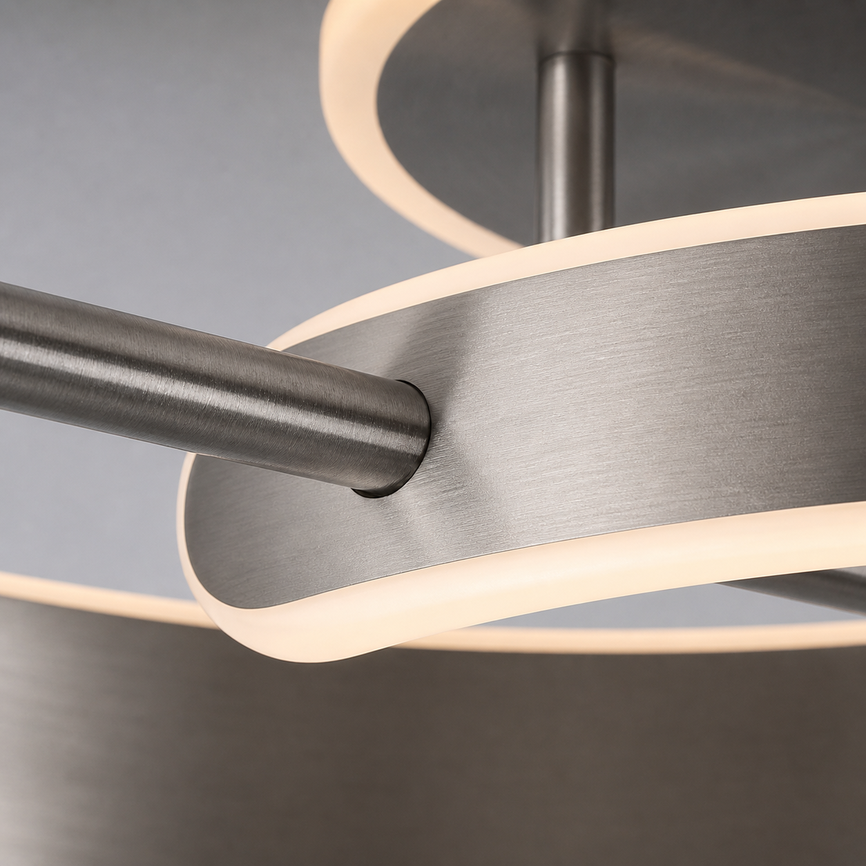 Lustra LED Premium Silver ORIVA Echivalent 300W