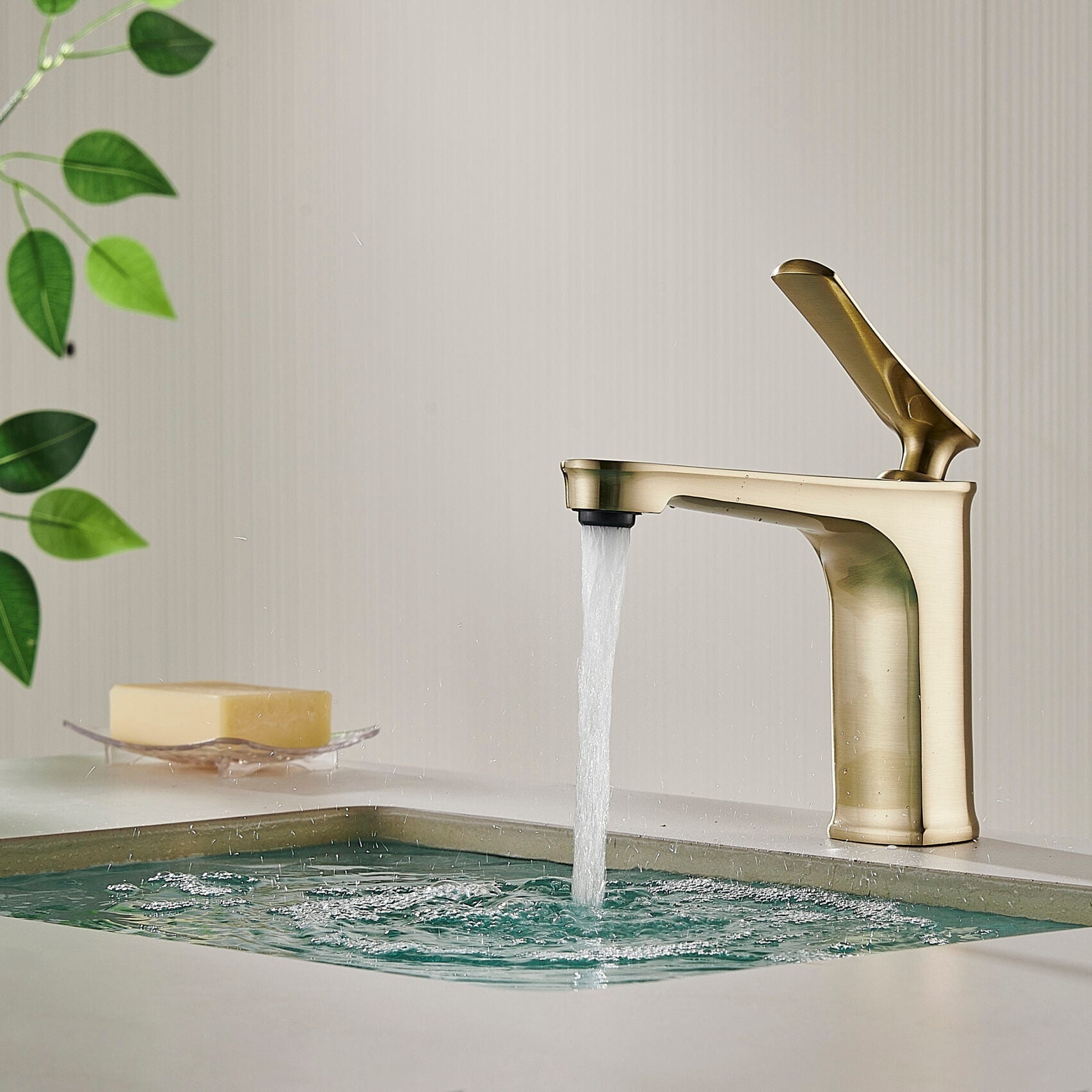 Baterie de Lavoar din Alama cu Finisaj Aurit Mat