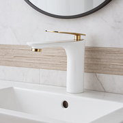 Baterie Lavoar Alb Auriu Design Elegant Alama