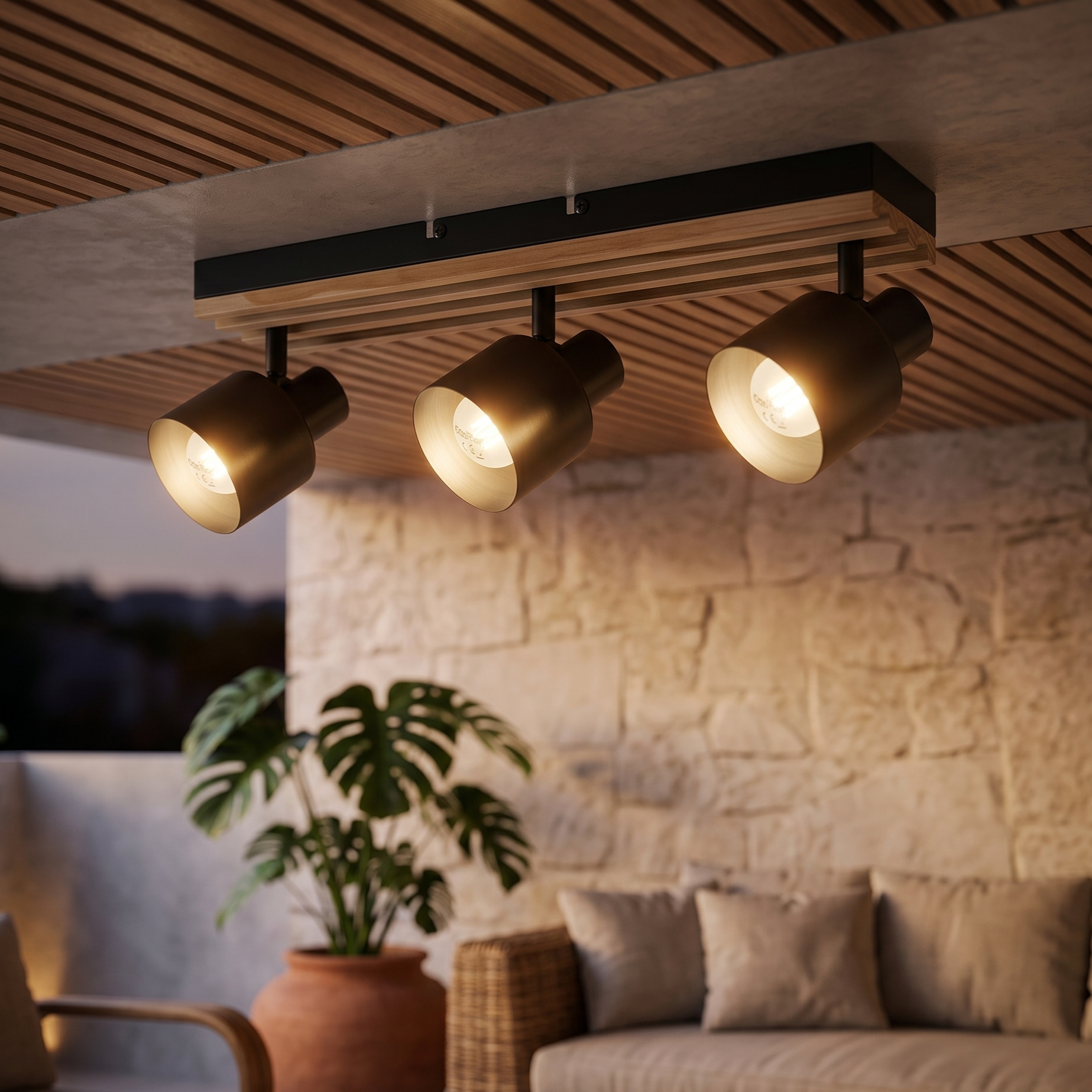 Lustra Aplicata Vintage CALVYN 3xE14 Premium