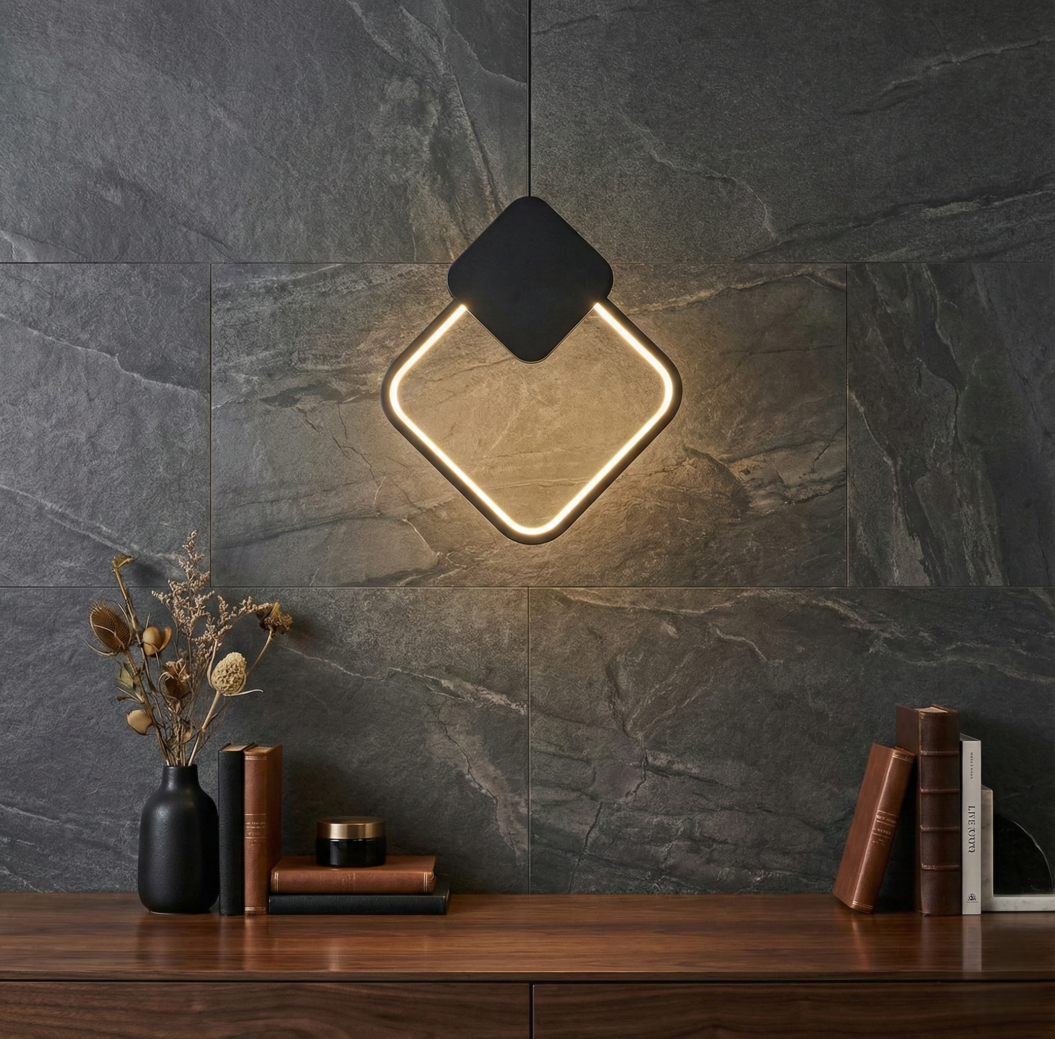 Pendul LED Suspendata Diamond Negru 3 Lumini Echivalent 150W