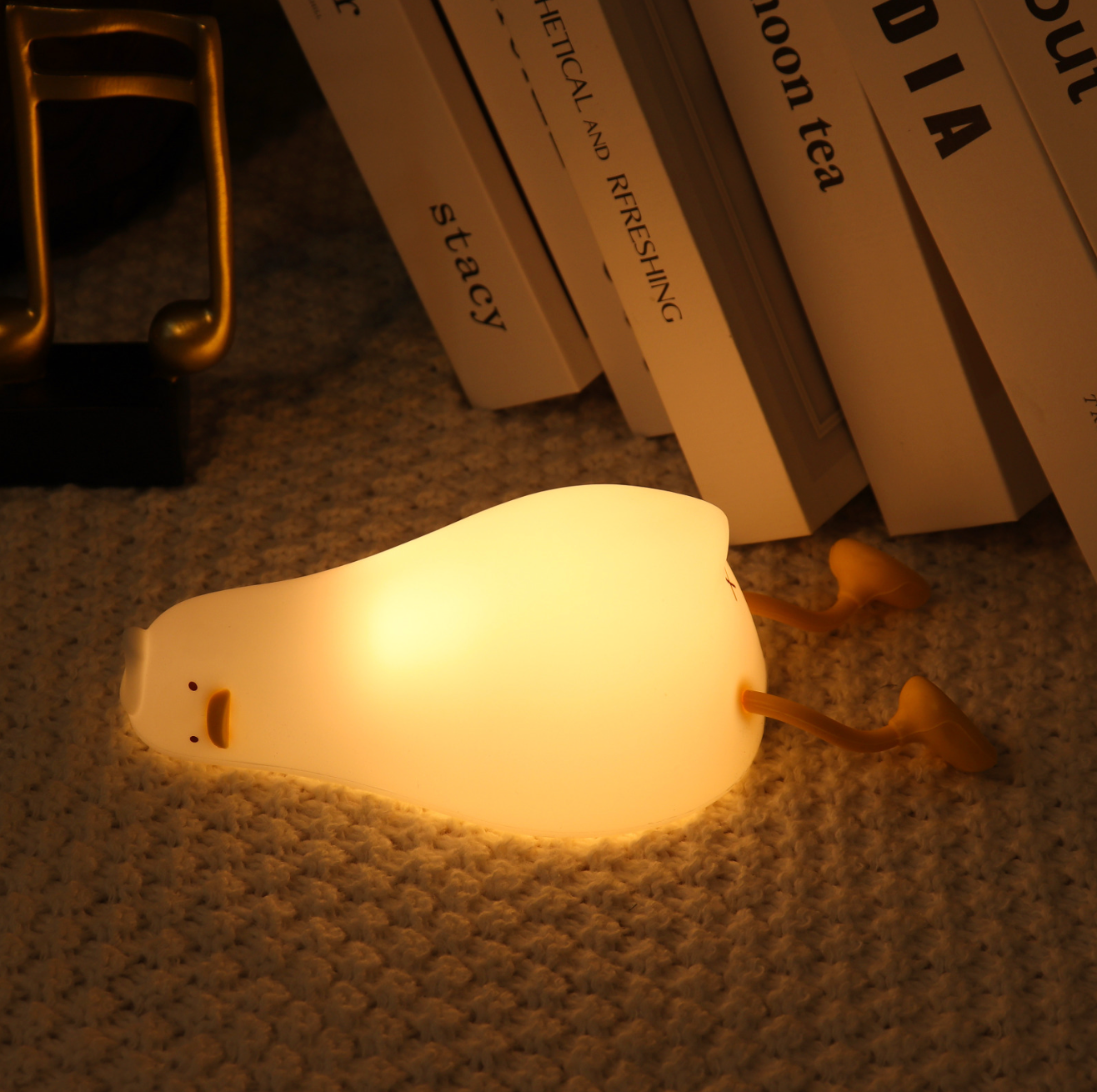 Lampa de Veghe LAZY CHICKEN Portabila LED RGB