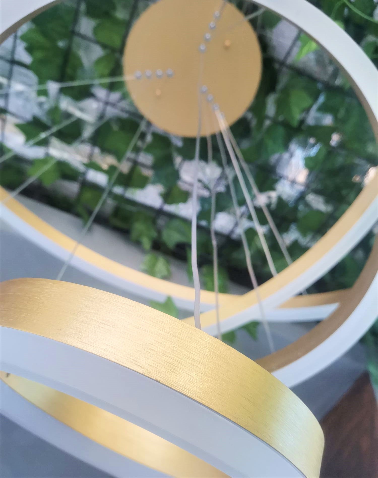 Lustra LED WONDERLAND Gold 3 Segmente Echivalent 600W