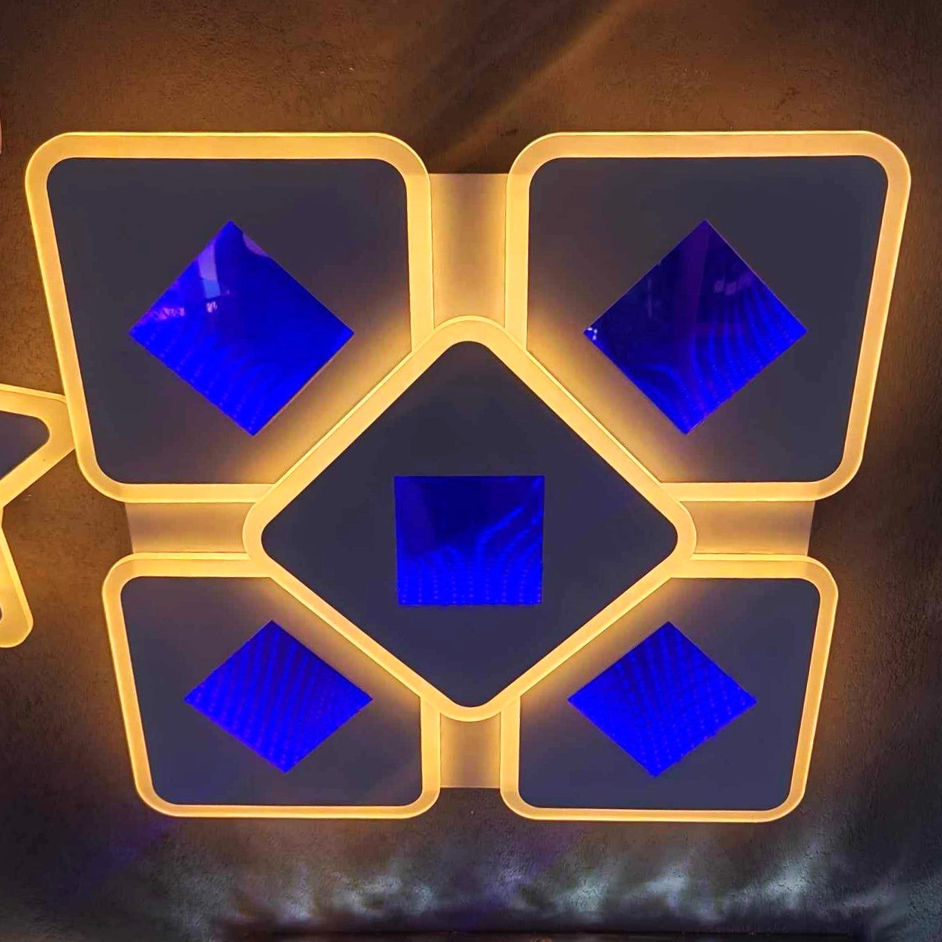 Lustra LED 182W VENICE MIRROR 3D RGB Echivalent 600W