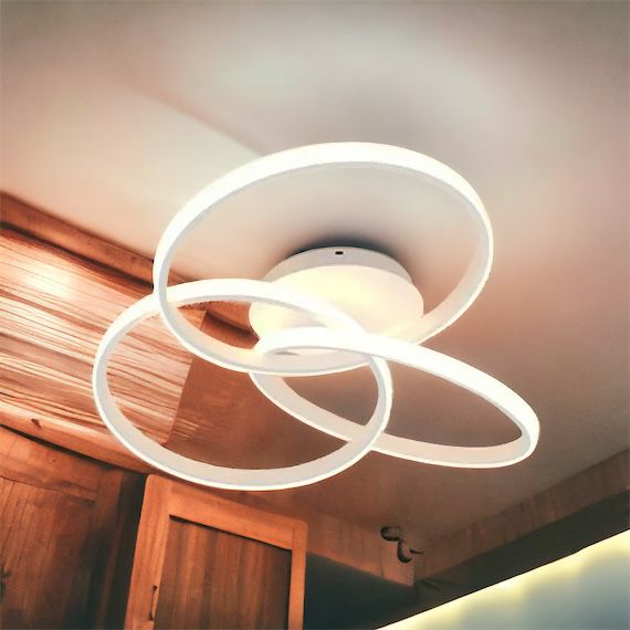 Lustra LED Three RINGS White Echivalent 400W cu Telecomanda