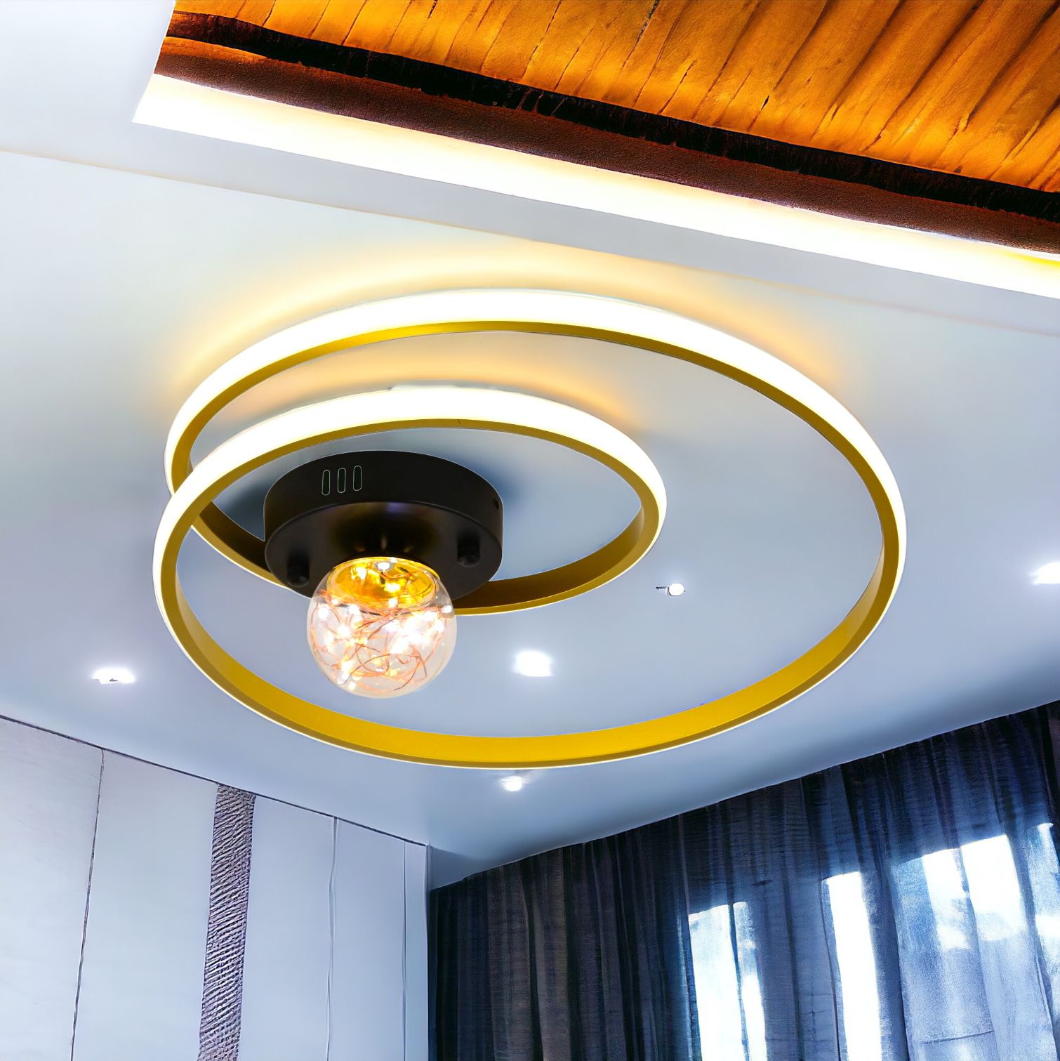 Lustra LED 90W Enigma GOLD Telecomanda Echivalent 300W