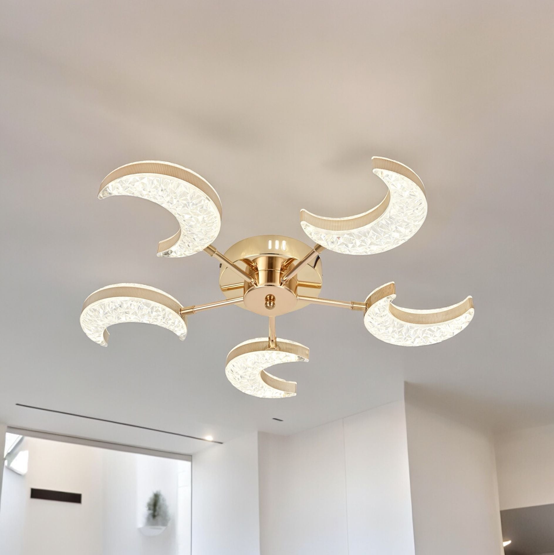 Lustra LED Halfmoon Gold Echivalent 400W