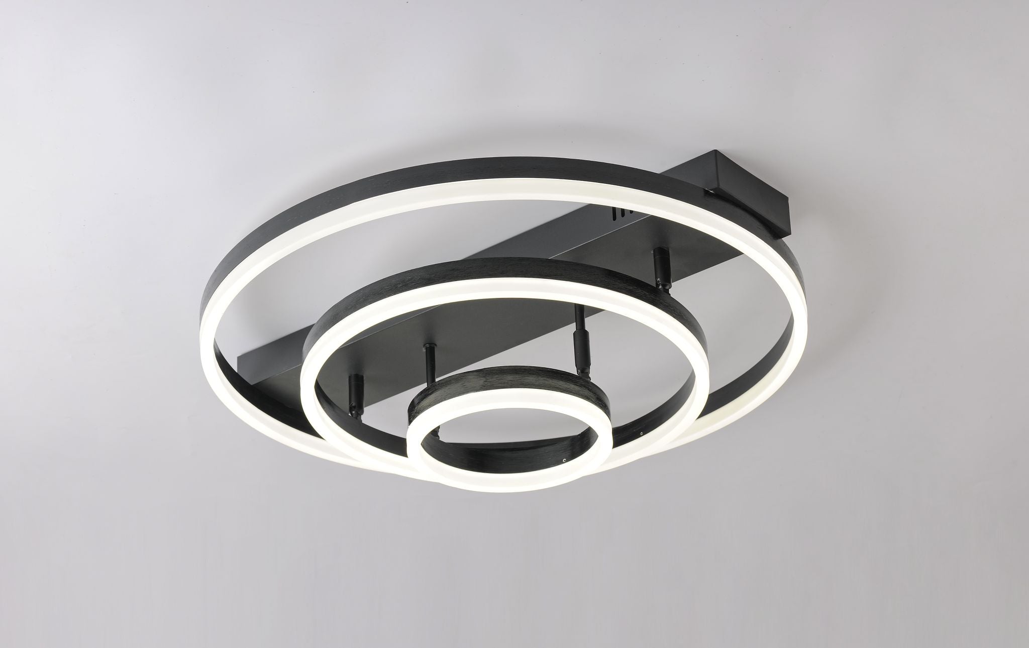 Lustra LED Black 3 Rings Reglabile Echivalent 800W Telecomanda