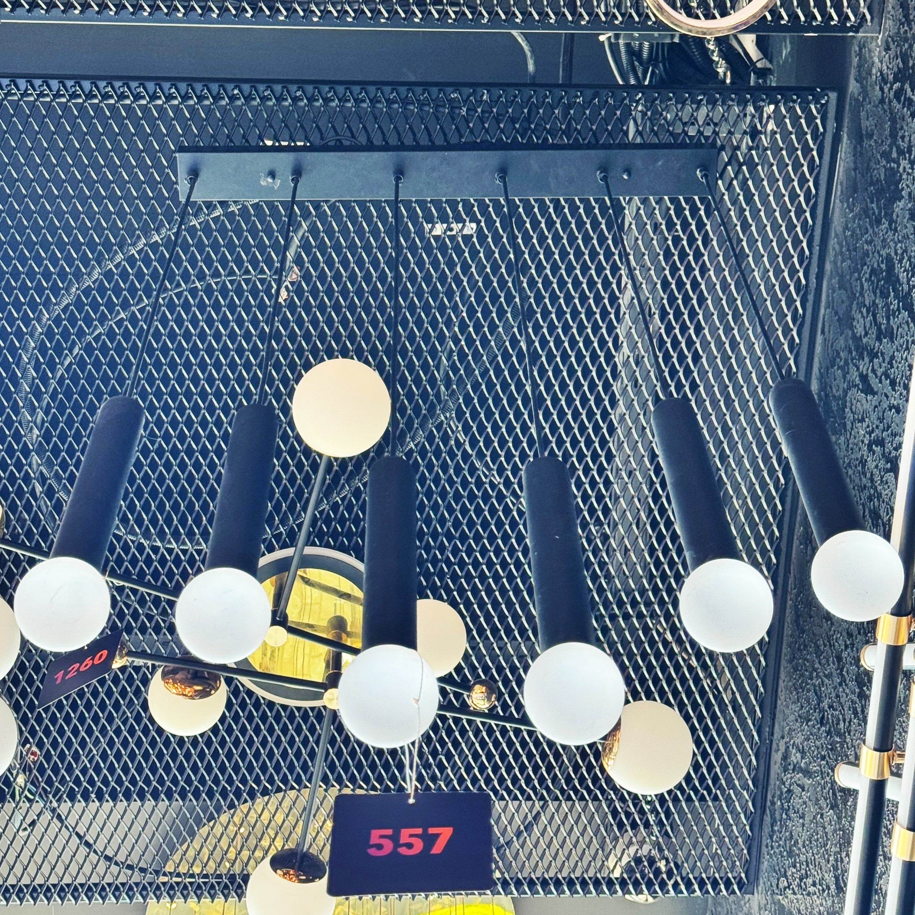 Lustra LED Suspendata LORETO Black Echivalent 400W