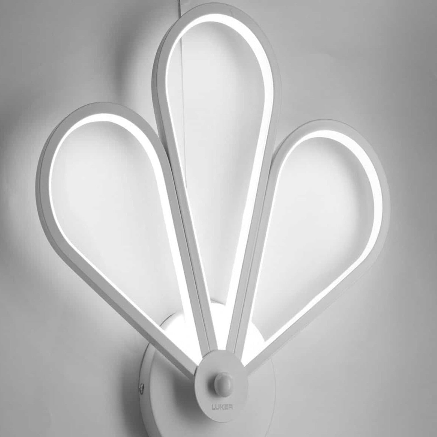 Aplica LED DRILO 15w White Echivalent 90W