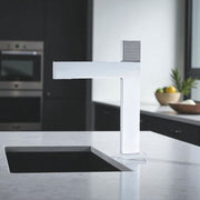 Baterie De Lavoar Inalta Modern Argintiu