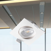 Spot LED Incastrabil Patrat Fascicul Reglabil Alb cu 3 Lumini 8.5x8.5CM