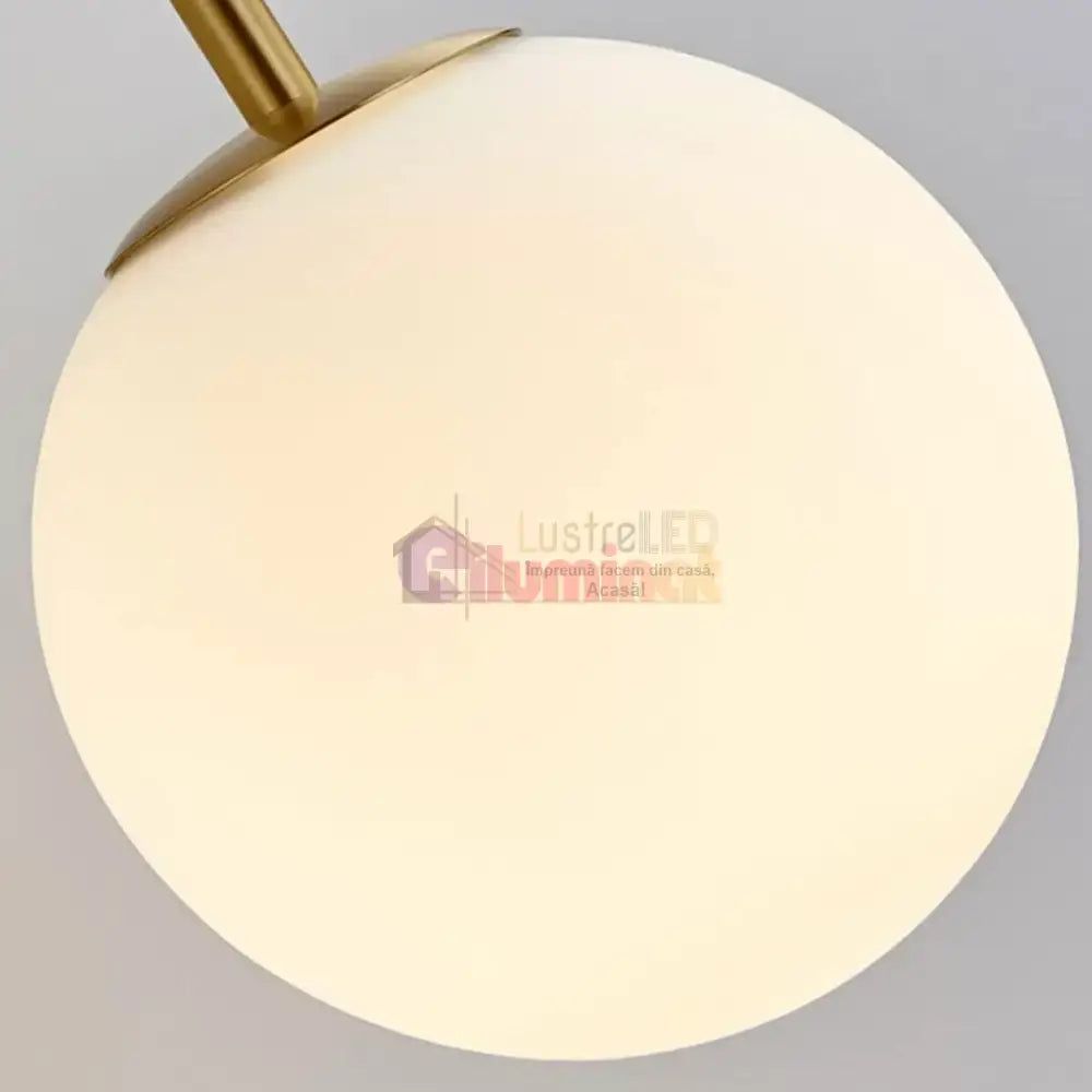 Aplica Ajustabila Nordic Style HangGlobe Gold Abajur Mat lustreled.ro