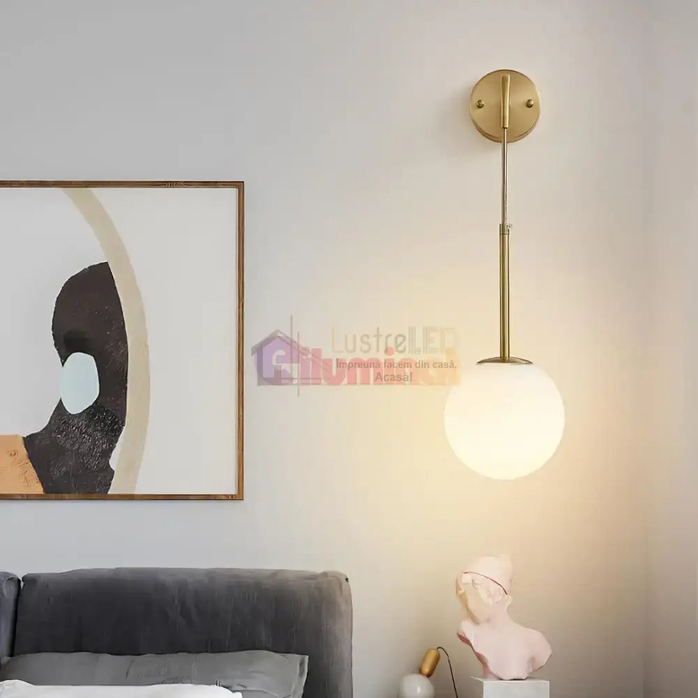 Aplica Ajustabila Nordic Style HangGlobe Gold Abajur Mat lustreled.ro