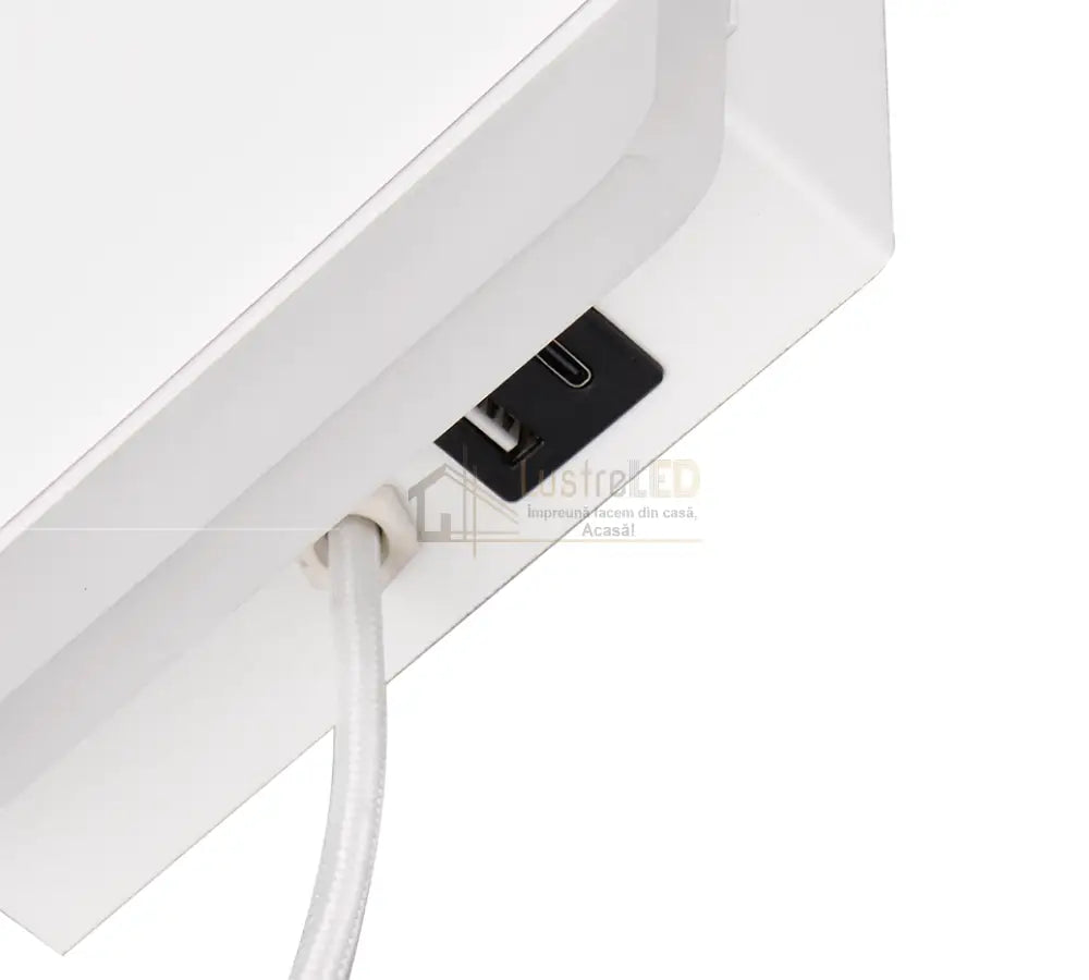 Aplica LED 9W cu Incarcare Wireless si Lumina Calda FAIRFIELD Alb lustreled.ro