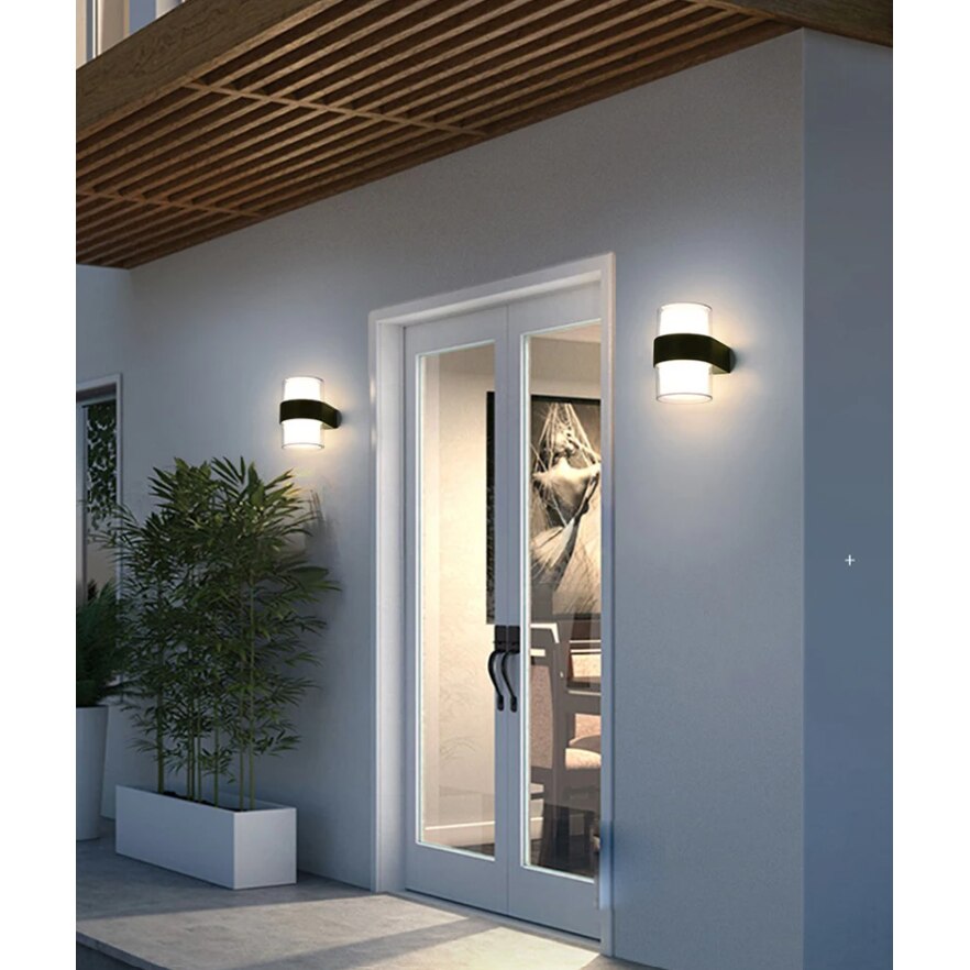 Aplica LED Exterior 12W Neagra Kuga ROUND Echivalent 100W