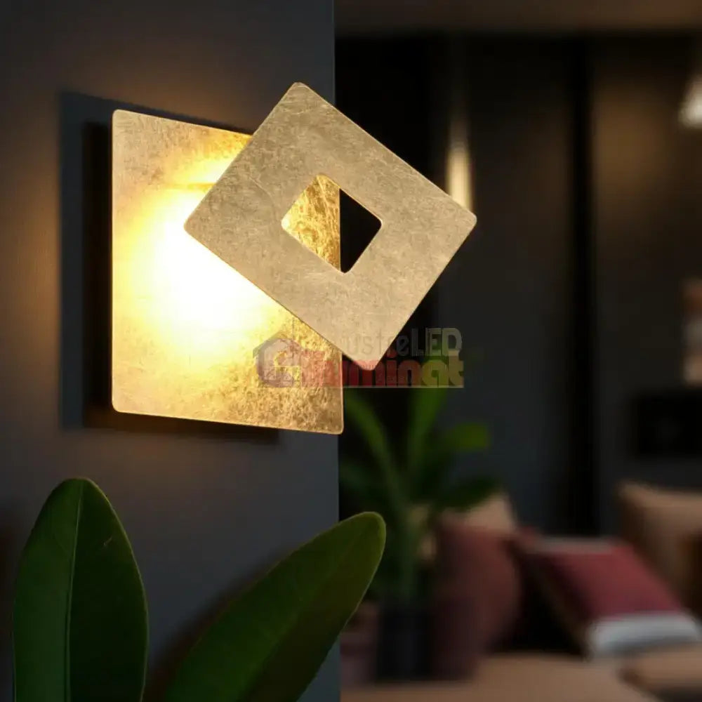 Aplica de Perete Gold LEANO Square lustreled.ro