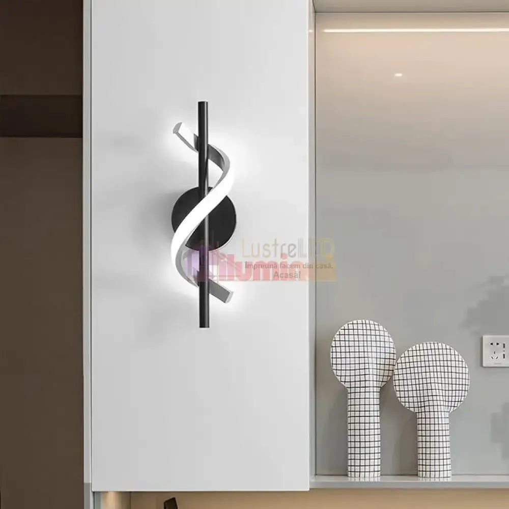 Aplica LED ROKO 10W Neagra Echivalent 120W lustreled.ro