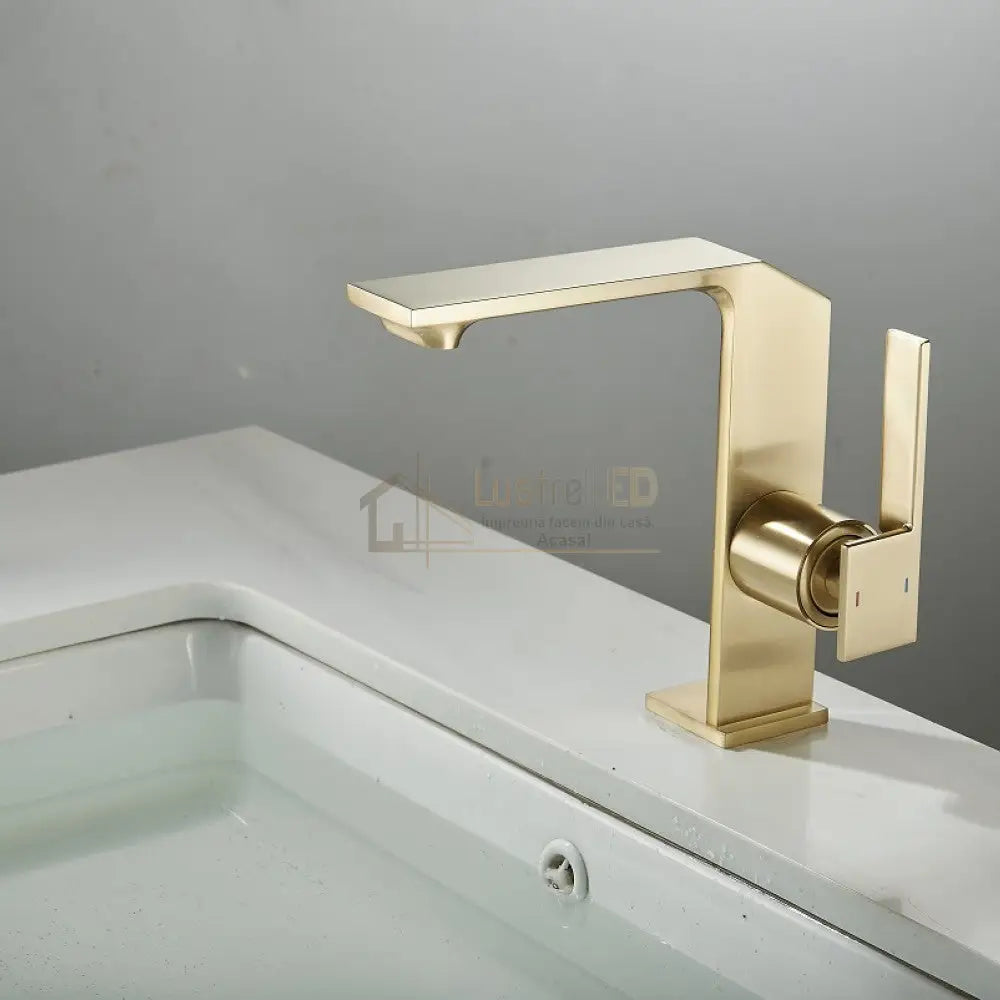 Baterie Lavoar Medie Modern Line Aurie Smk025 Modern Faucets