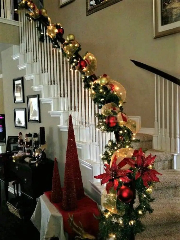 Ghirlanda Brad Artificiala 2.7 Metri Christmas Decorations