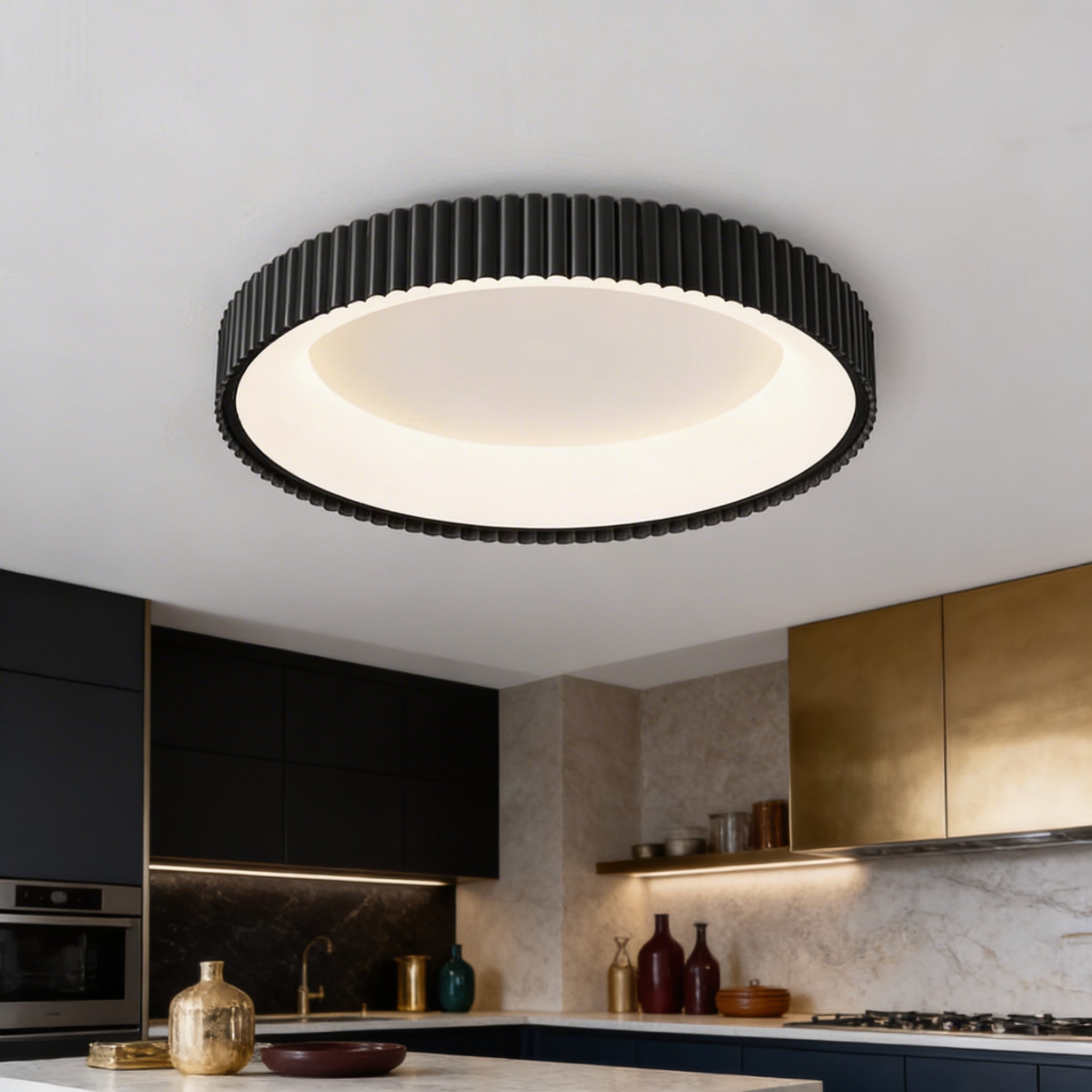 Lustra LED Aplicata PALLADIO Black Echivalent 700W Telecomanda