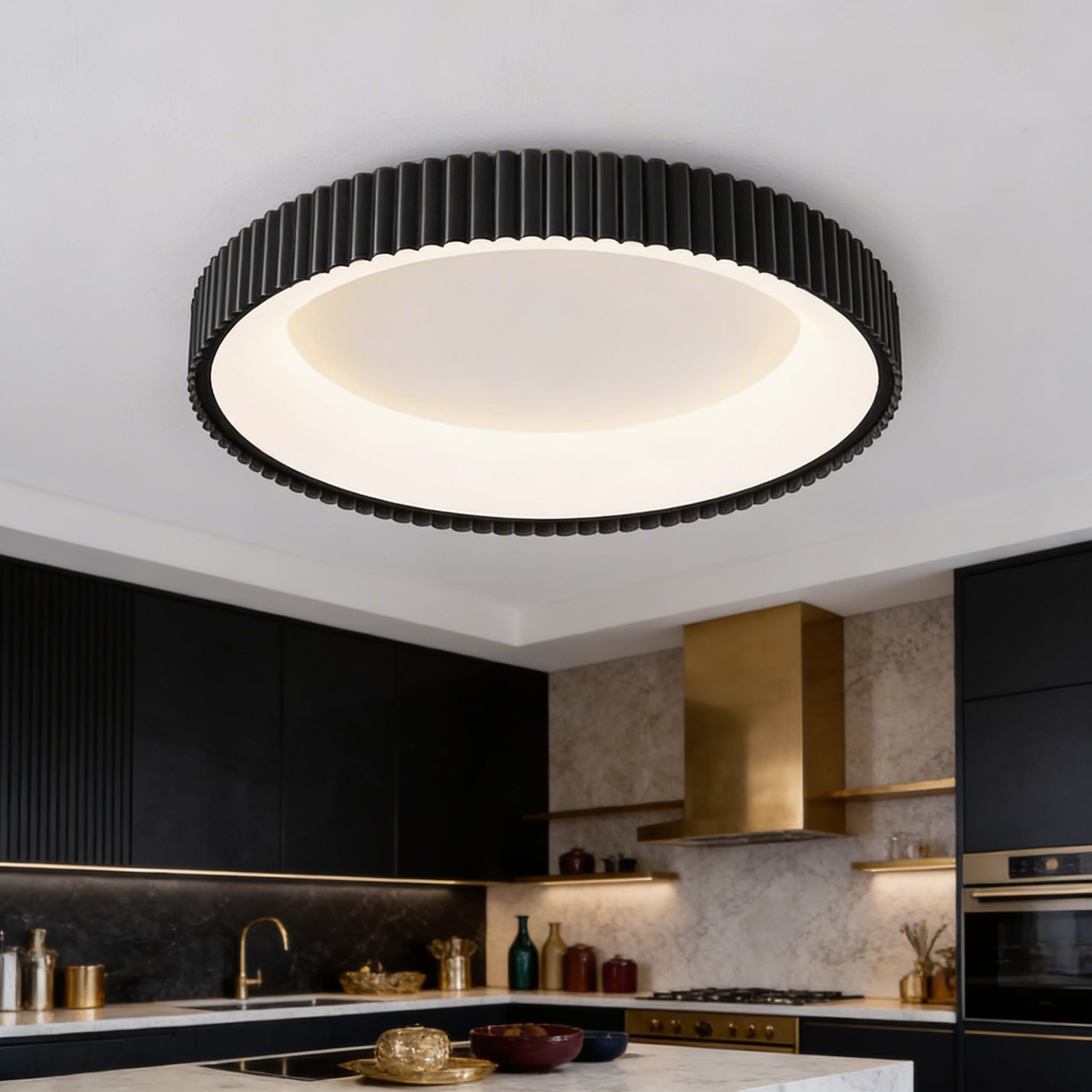 Lustra LED Aplicata PALLADIO Black Echivalent 700W Telecomanda