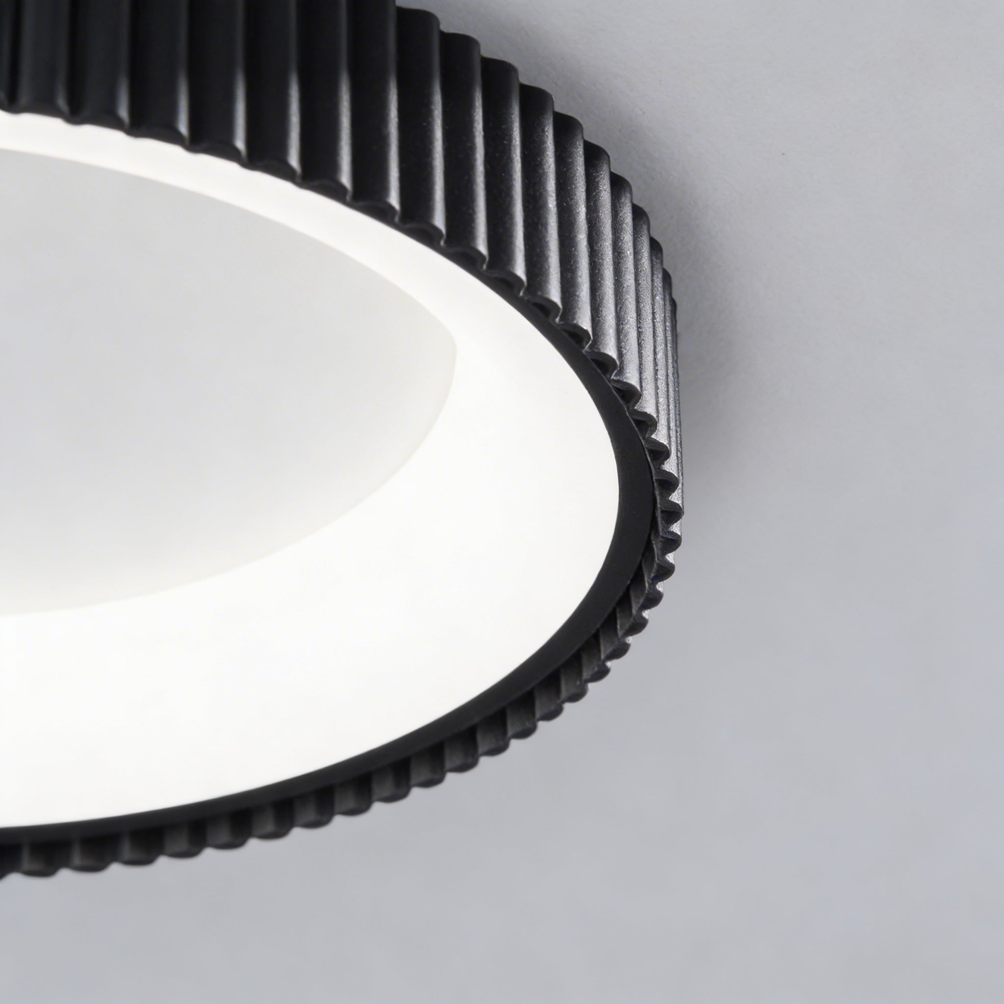 Lustra LED Aplicata PALLADIO Black Echivalent 700W Telecomanda
