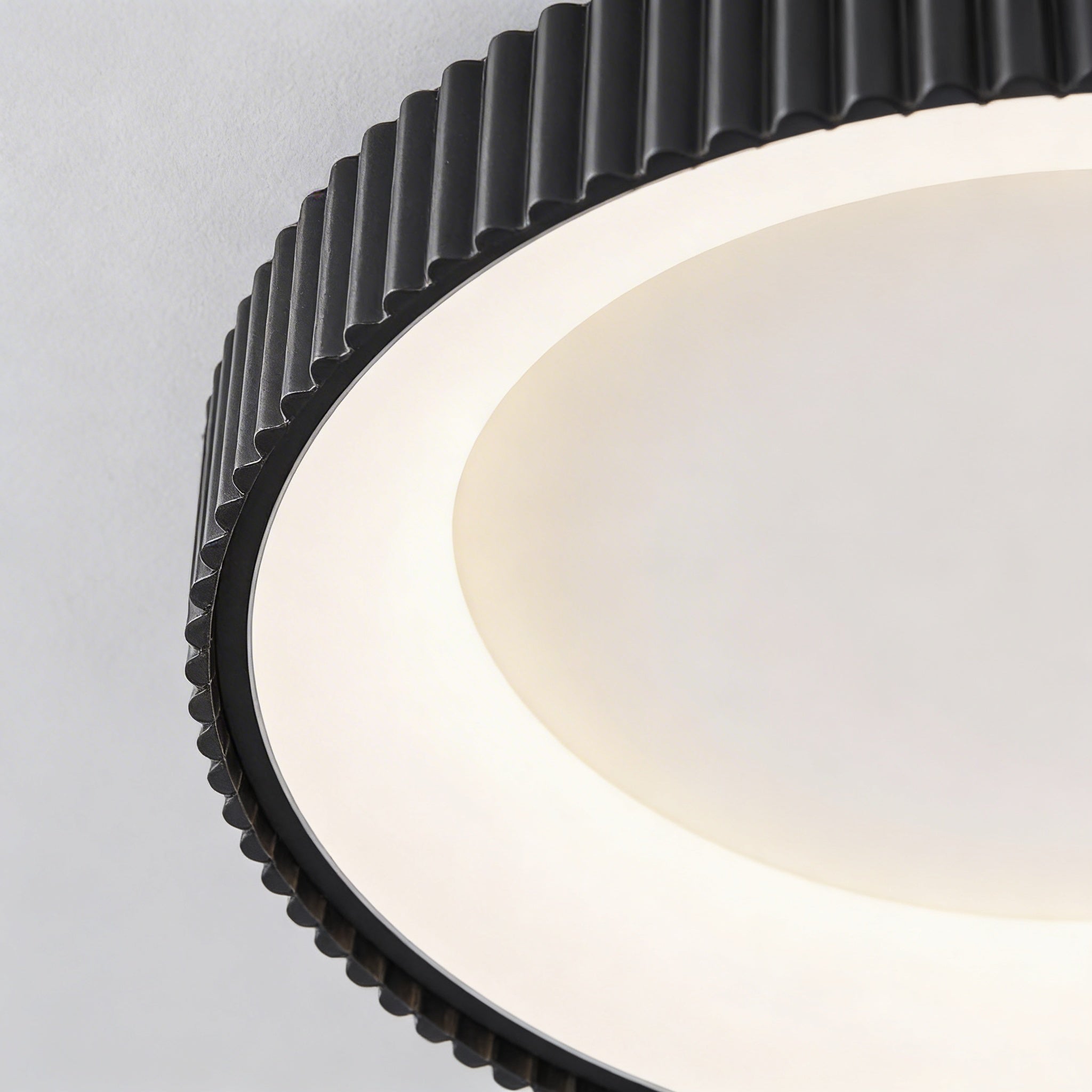 Lustra LED Aplicata PALLADIO Black Echivalent 700W Telecomanda