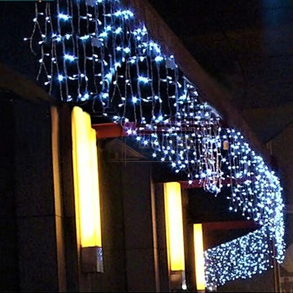 Instalatie Led Perdea Ploaie 360 Led-Uri Hexagon 8X1M Fir Negru Diverse Culori Christmas Lighting