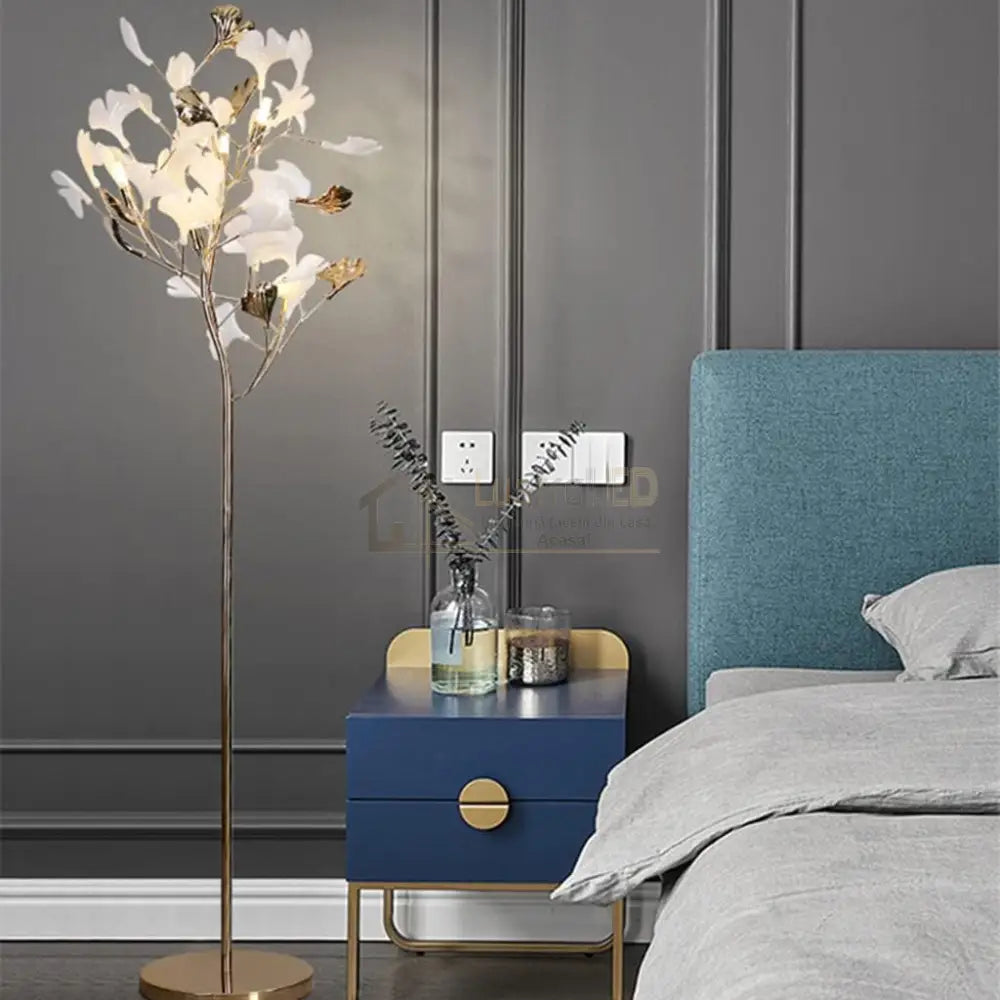 Lampadar LUXURY Golden VALERY 170cm lustreled.ro